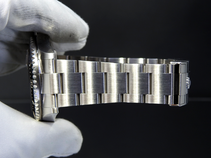 Rolex Sea-Dweller 126600