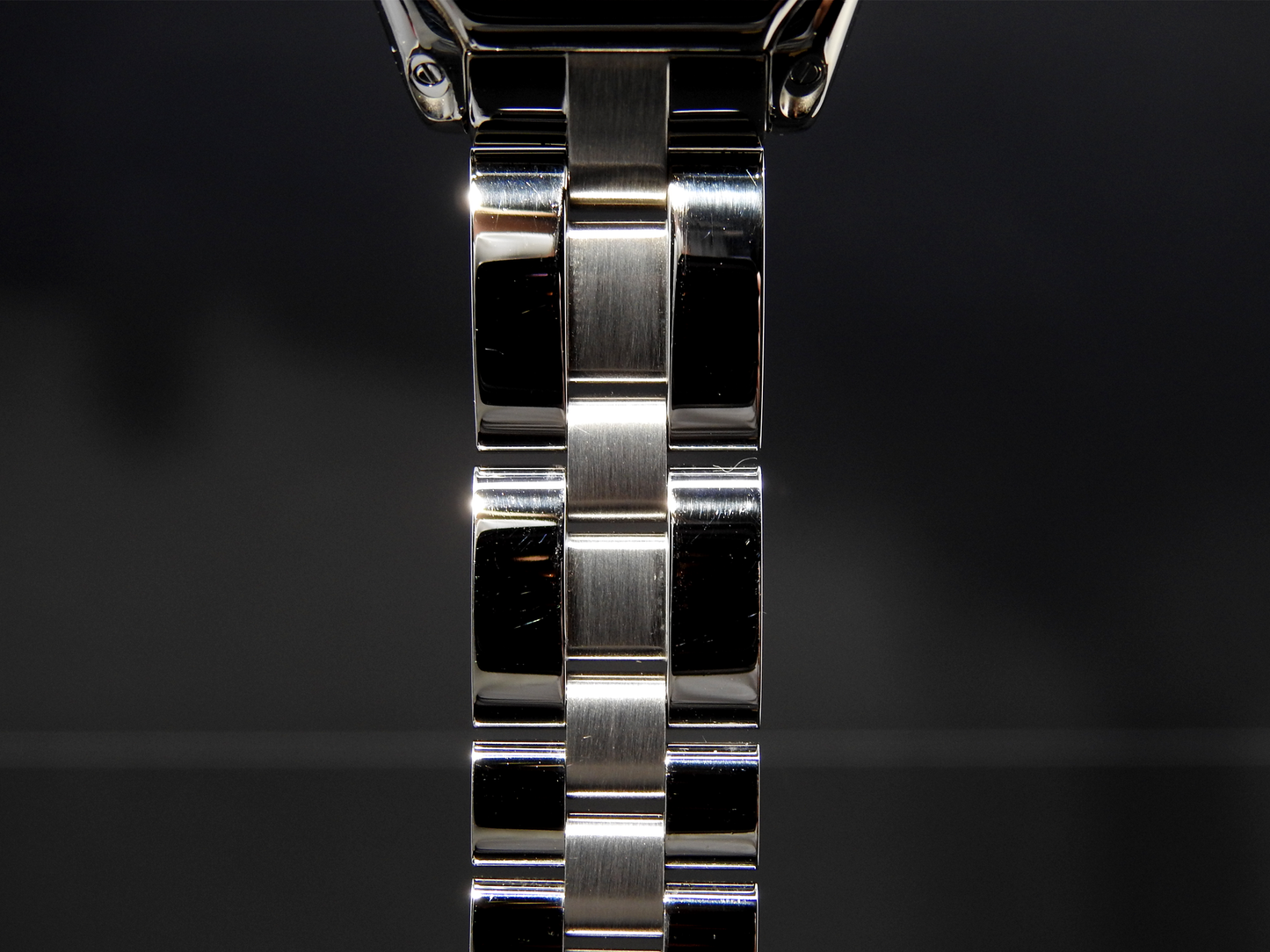 Cartier Mid-size Roadster 2675